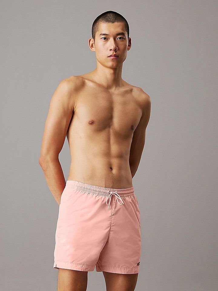 CK ESSENTIALS - MEDIUM DRAWSTRING