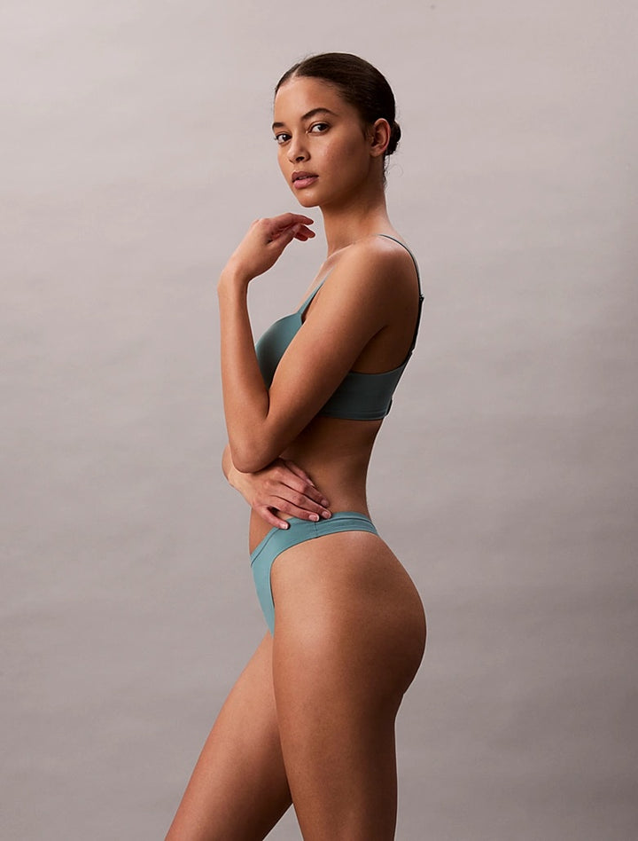 PERFECTLY FIT - THONG