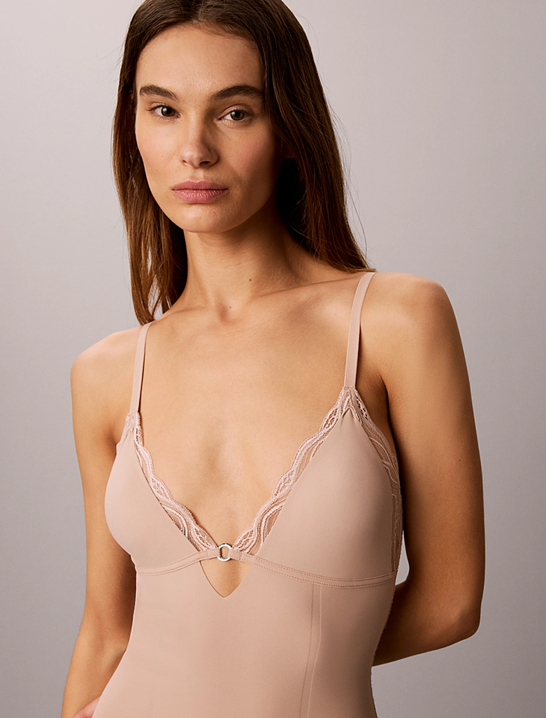 SENSUAL STRETCH LACE - BODYSUIT