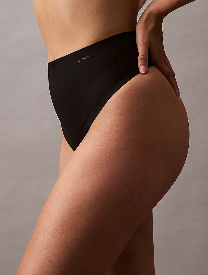 STAY PUT MESH - SCULPTED SHAPEWEAR THONG